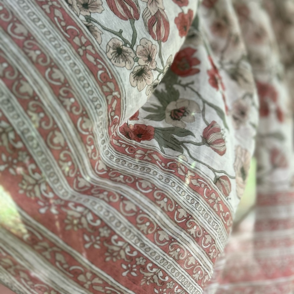 Floral Patterned Scarf - Picture 3 of 3